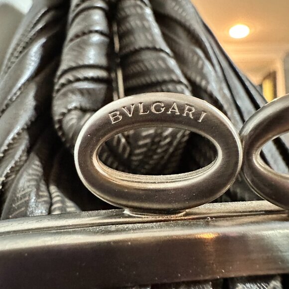 Auth Vintage Bvlgari Dark Chocolate Brown Pleated Leather Handbag - Picture 9 of 15